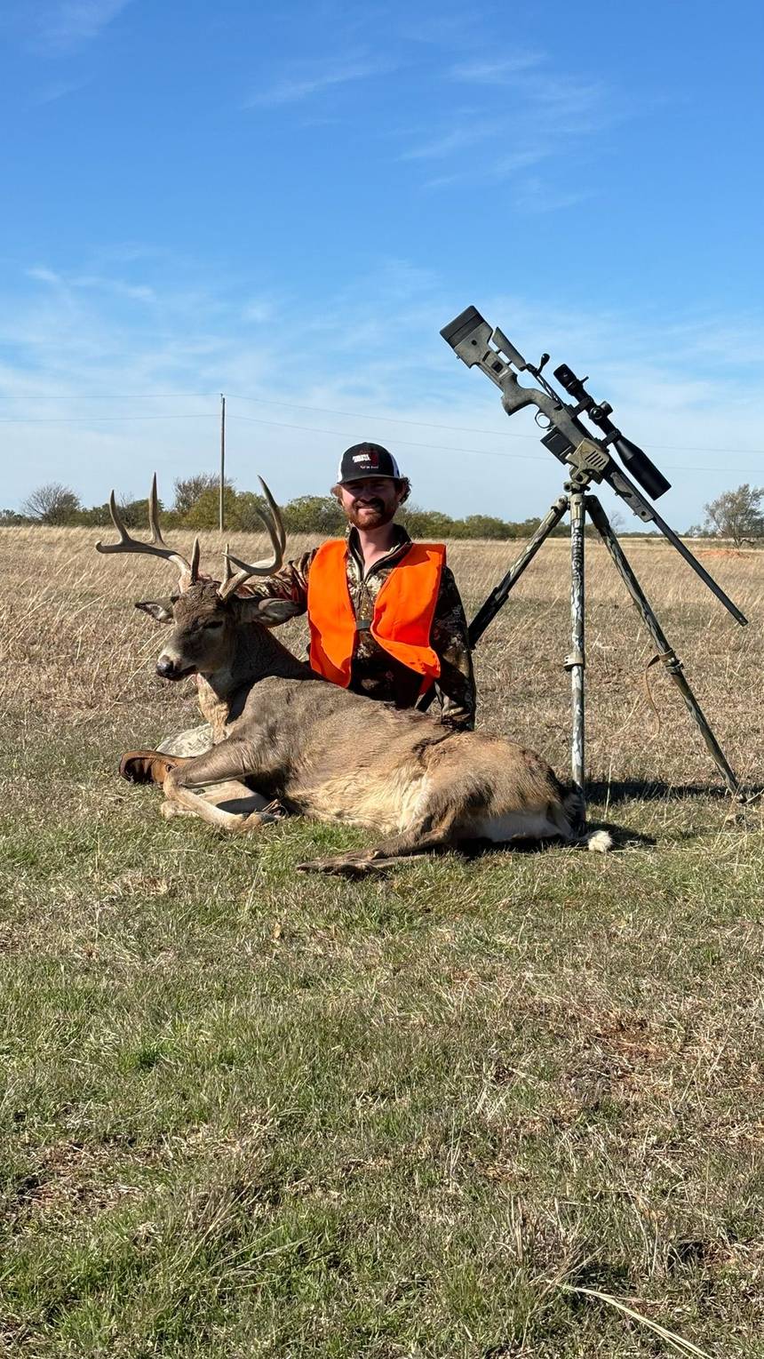 Whitetail deer hunt with Bitter Creek Outfitters in southwest Oklahoma